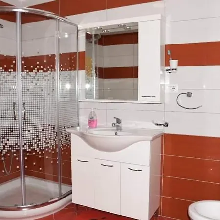 Giorgio Gest House Apartmán *